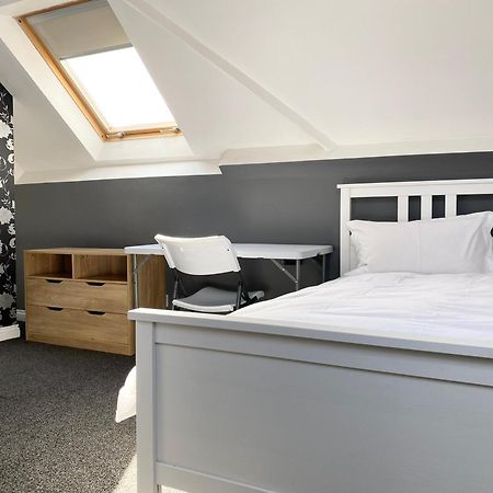 Spacious Five-Bedroom House Close To York Centre - Orchid House מראה חיצוני תמונה